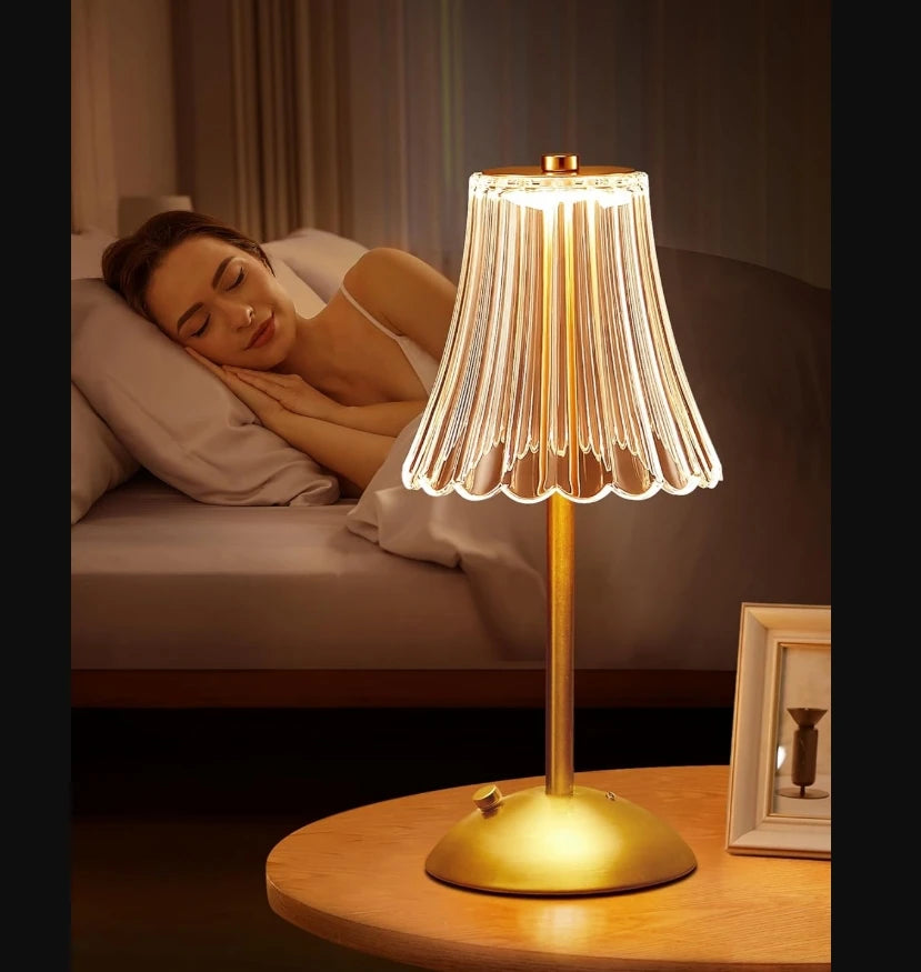 Designer Table Lamp – Modern Minimalist Cordless Rechargeable for Bedside, Restaurant Table, Hotel Room | Ilyra Cascade by Evenlyr
