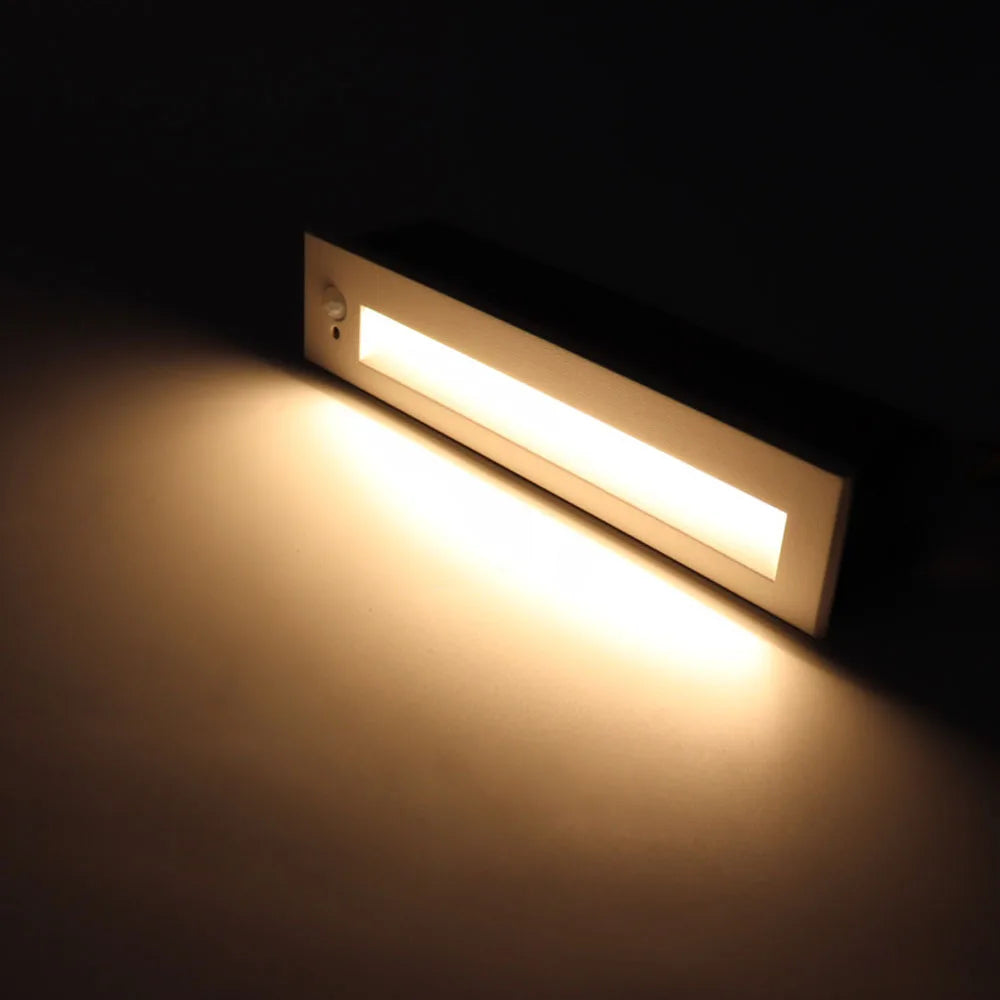 Helios 12W Outdoor Step Light for Exterior Wall – IP65