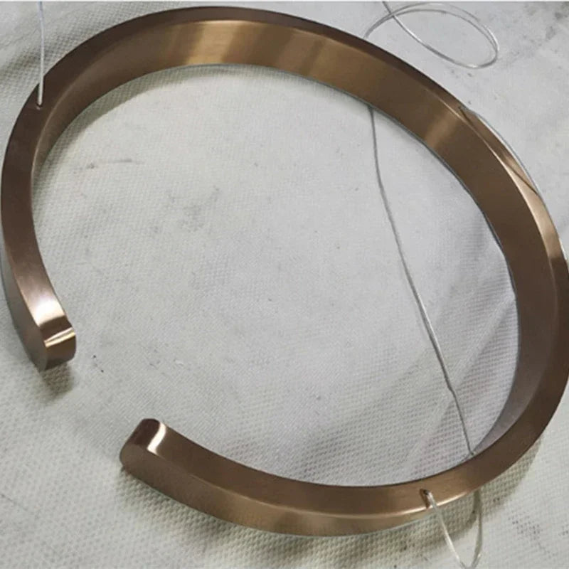 Mirel Arc Metal Pendant Light – product view 5