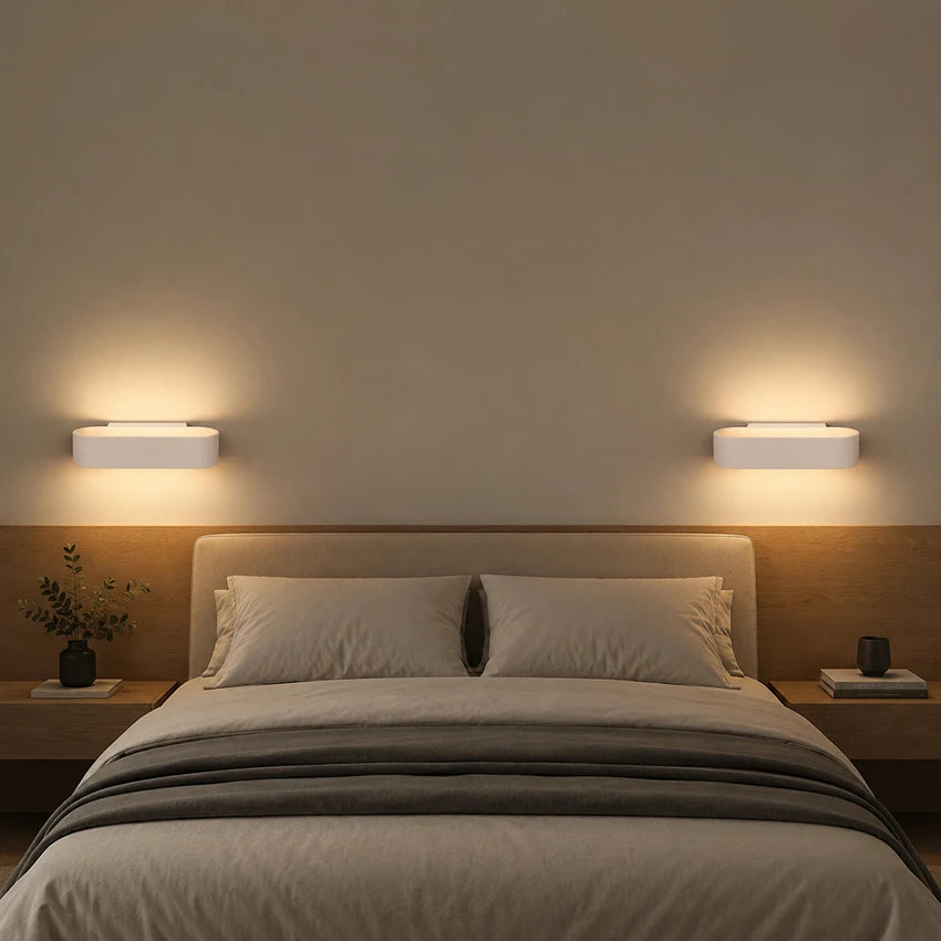 Quintara 12W Rounded-Rectangle Aluminum Wall Sconce for Hotel Hallway