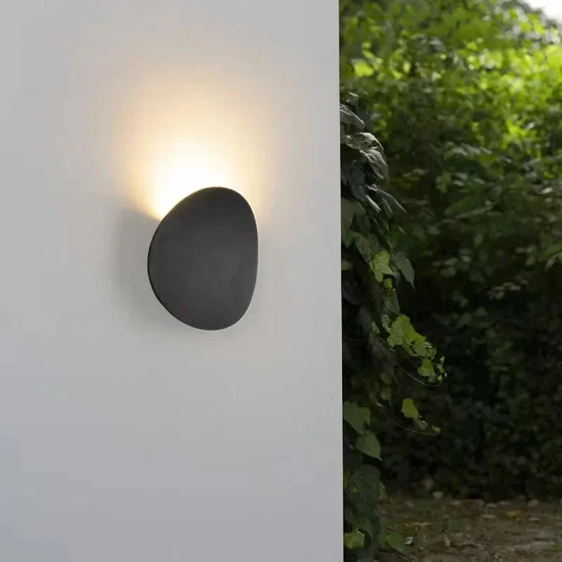Neroli Luxury Outdoor Wall Light for Villa Exterior – detail view 5