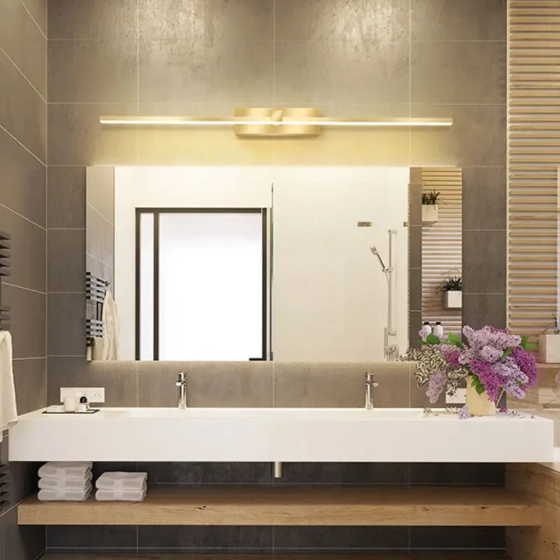 Metal Wall Sconce – Modern LED for Bathroom | Isola Contour by Evenlyr – detail view 2
