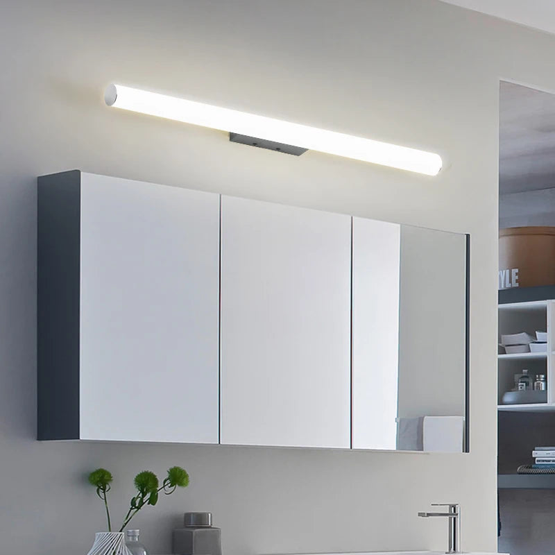 Alaric Halo Linear Aluminum Wall Sconce – product view 2