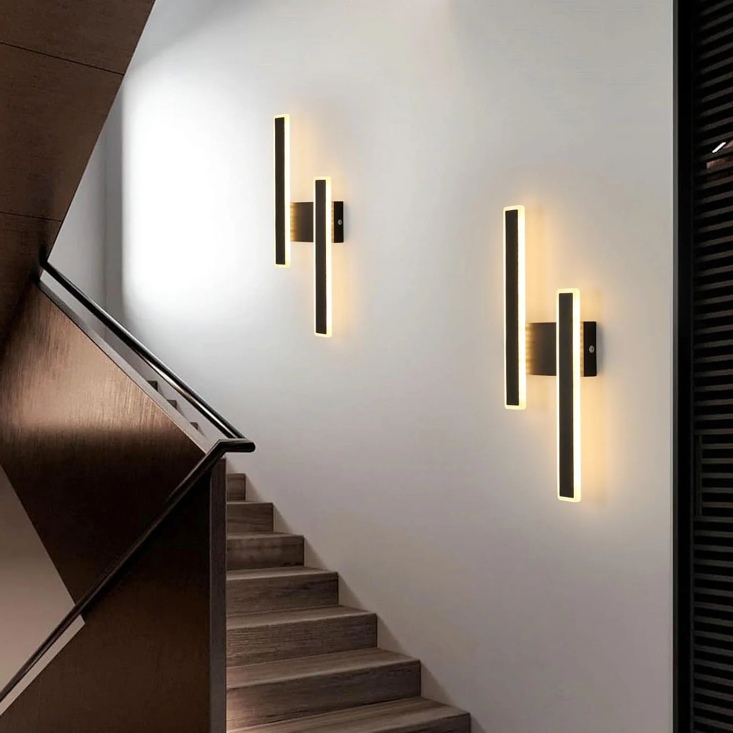 Alba Trace Aluminum Wall Sconce – Modern – product detail 3