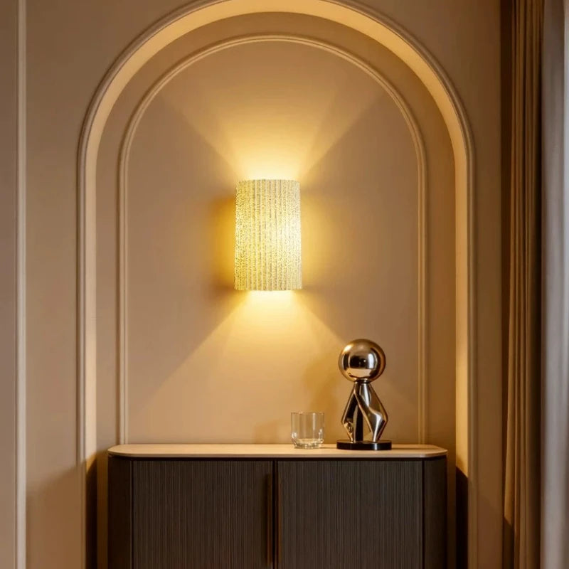Mora Curve Iron Wall Sconce – Luxury – product detail 5