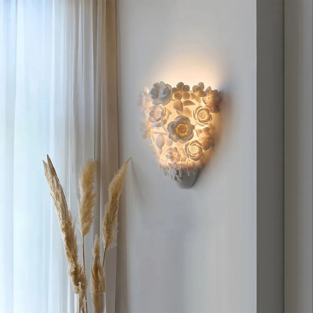 Fiora Arc Sculptural Wall Sconce – product view 4