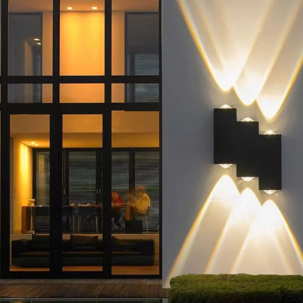 Elara Energy-Efficient Aluminum Outdoor Wall Light for Yard – IP65 – detail view 3