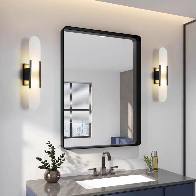 Kaia Ribbon Marble Wall Sconce – Nordic – product detail 3