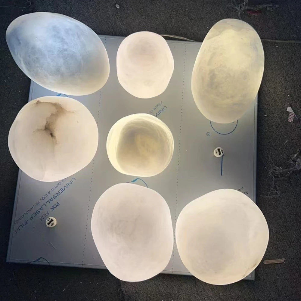 Xavia Arc Cloud Alabaster Table Lamp – product view 3