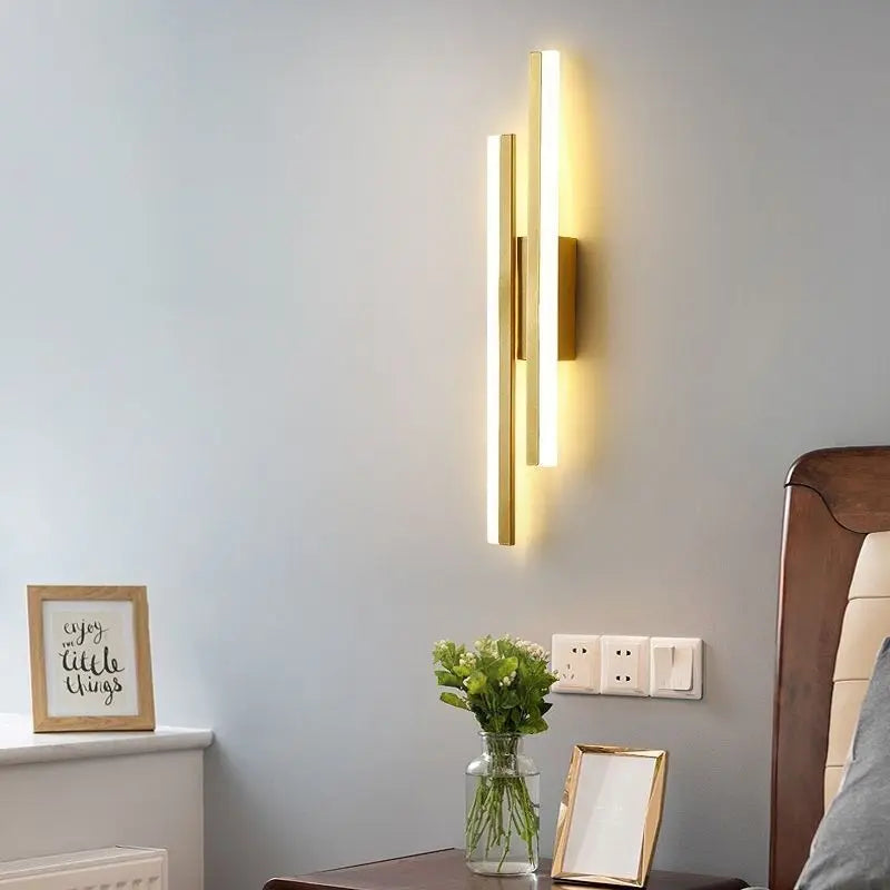 Noor Line Copper Wall Sconce – Dimmable – product detail 7