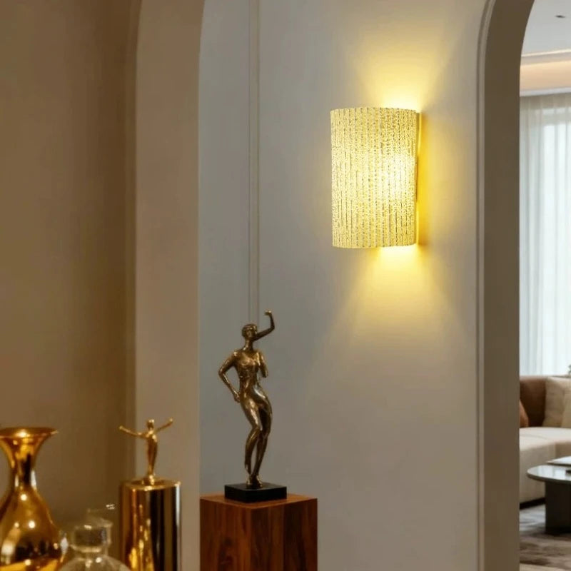 Mora Curve Iron Wall Sconce – Luxury – product detail 3