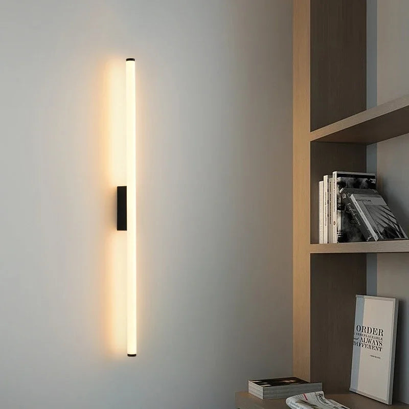 Metal Linear Wall Sconce – Nordic Modern LED Linear for Bathroom, Bedroom & Bedside, Living Room | Isola Crest by Evenlyr