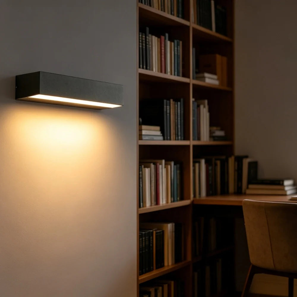 Firenze Aluminum Wall Light for Garden and Corridor – IP65
