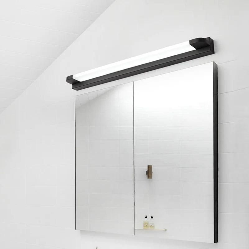 Ilaria Long Stainless Steel LED Vanity Light Bar – Daylight