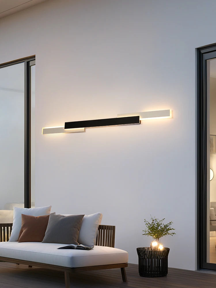 Merano IP65 Outdoor Wall Light for Garden Wall – Dimmable