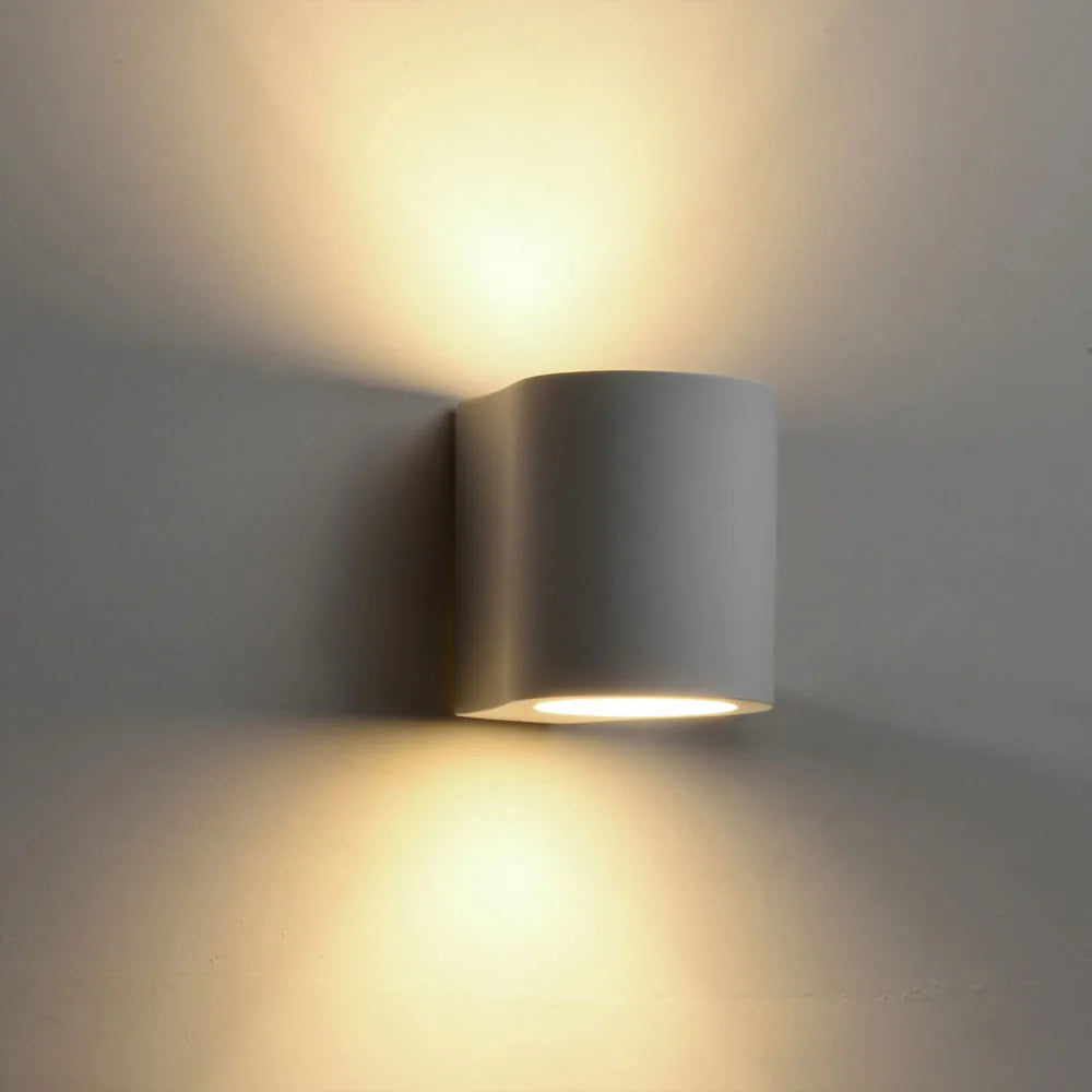 Plaster Wall Sconce – Modern Minimalist for Bedroom, Living Room, Bathroom | Elaris Beam by Evenlyr