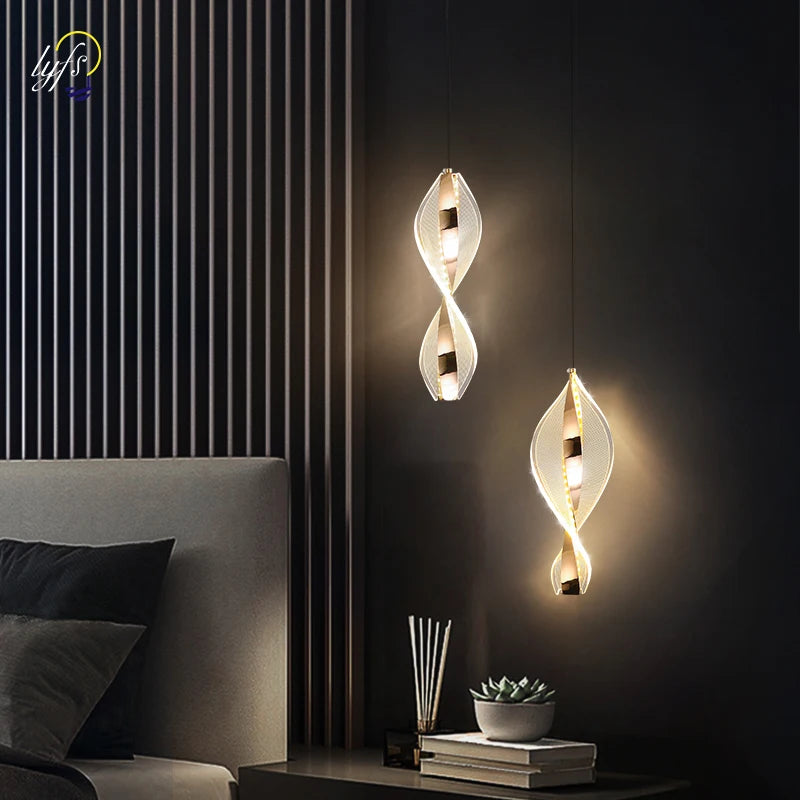 Soren Loop Acrylic Wall Sconce