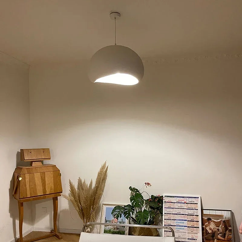 Noemi Arc Metal Pendant Light – product view 4