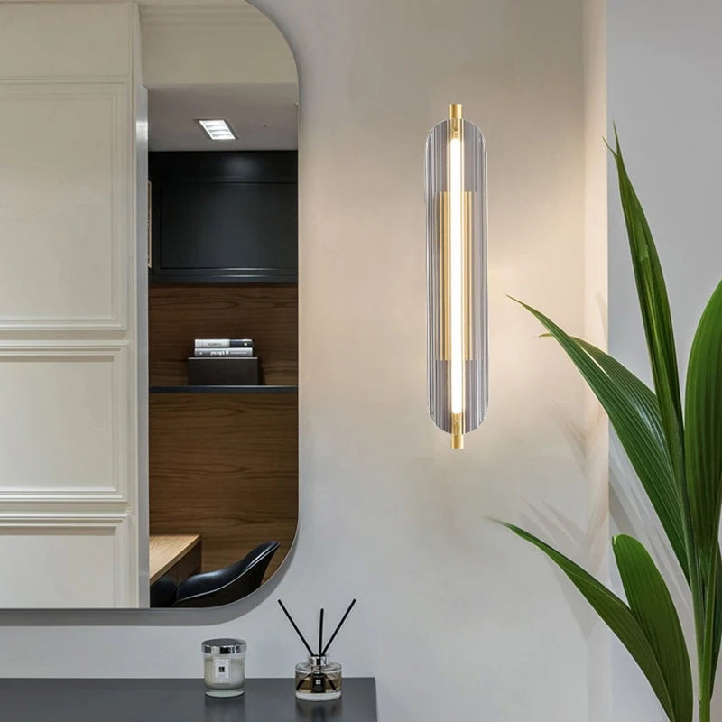 Clear Glass and Brass Wall Sconce – Gold