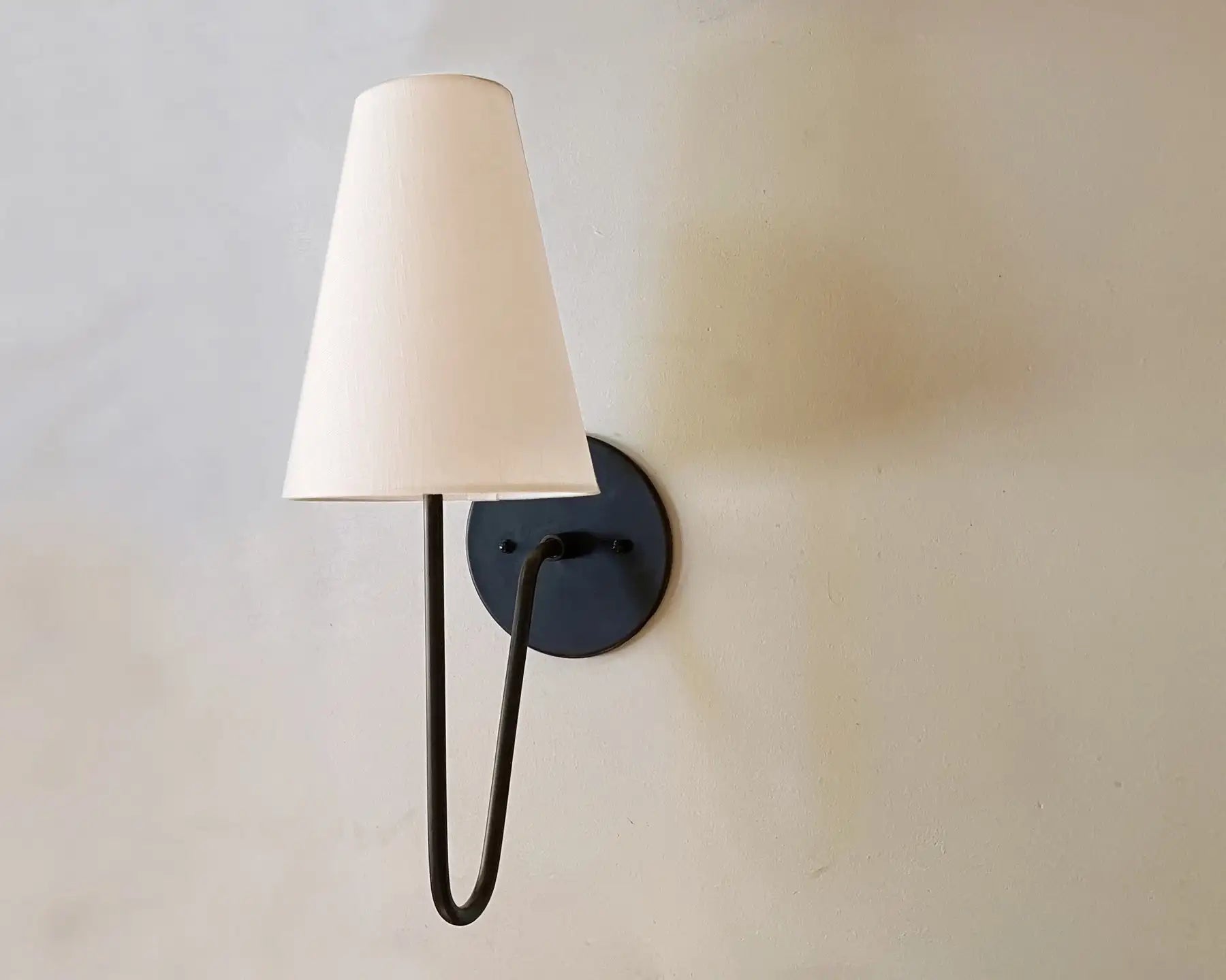Thalia Veil Brass Wall Sconce – product view 6