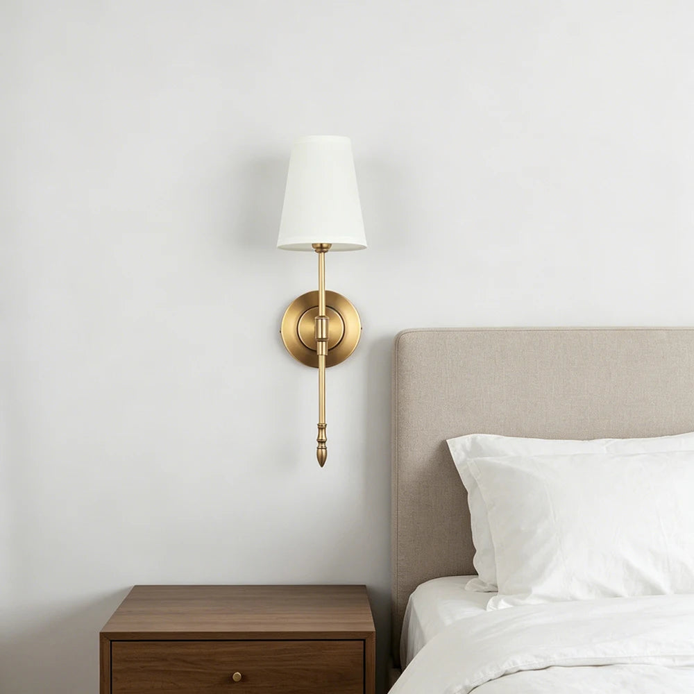 Modern Brass Wall Sconce – detail view 3