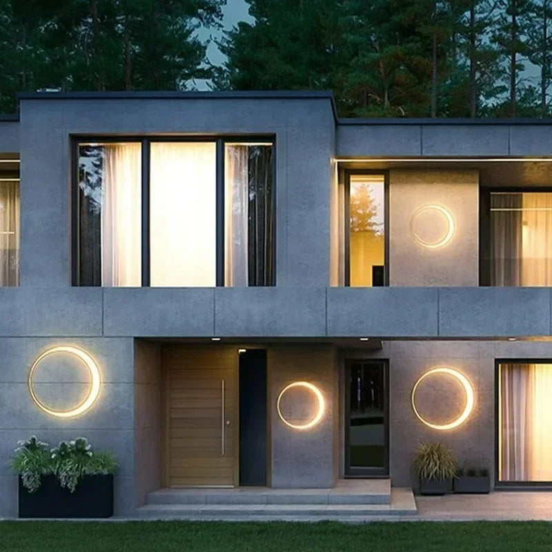 Brisa Arc Moon Metal Wall Sconce – product view 6