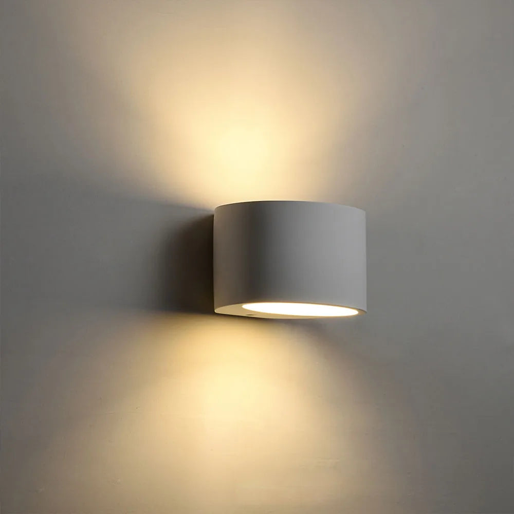 Plaster Wall Sconce – Modern Minimalist for Bedroom, Living Room, Bathroom | Elaris Beam by Evenlyr